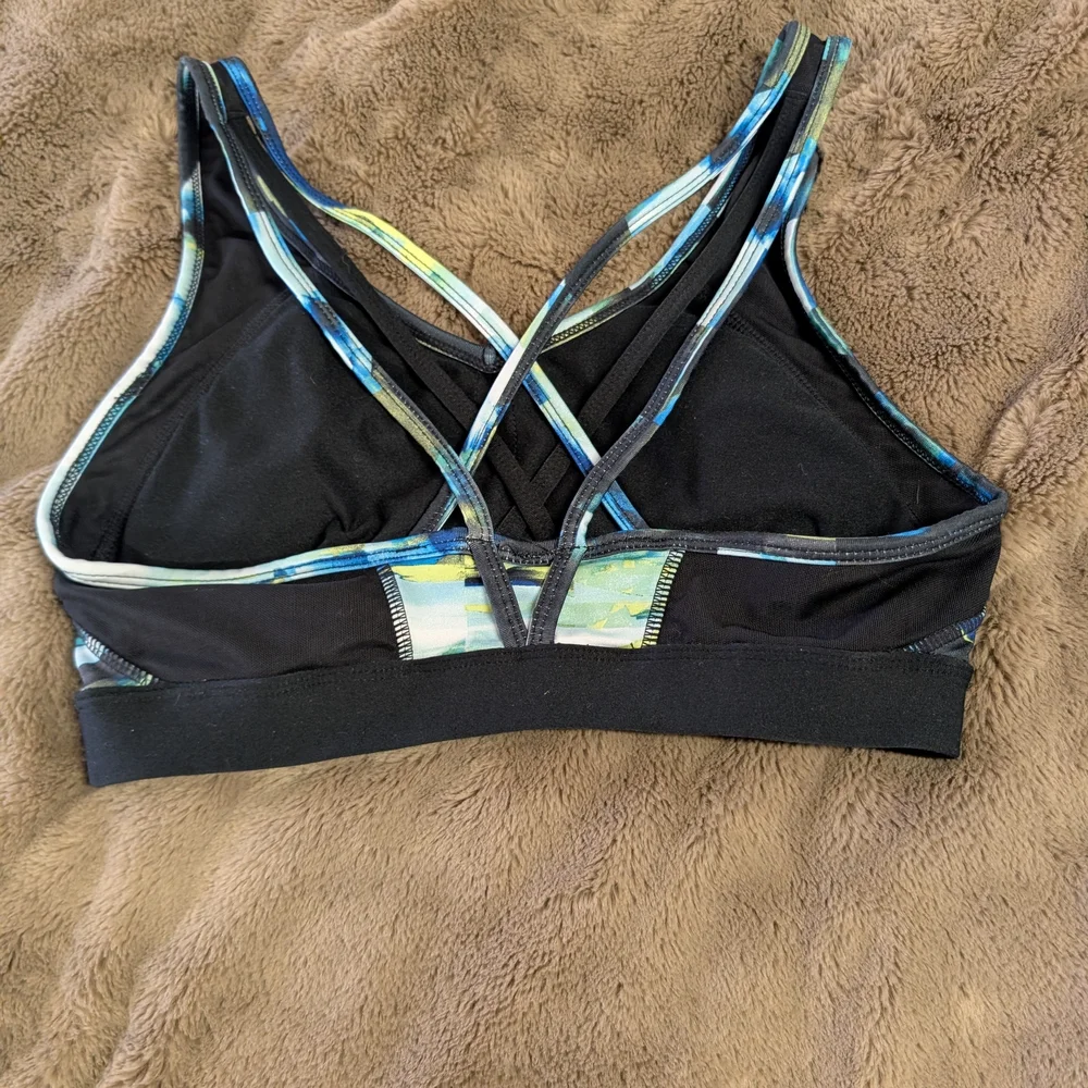 Avia Women's Multi-Color Strappy Crossback Sports Bra - Picture 4 of 4